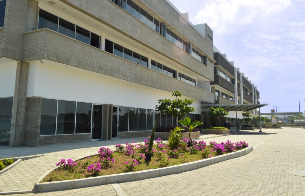 Arriendo oficinas cartagena -TLC